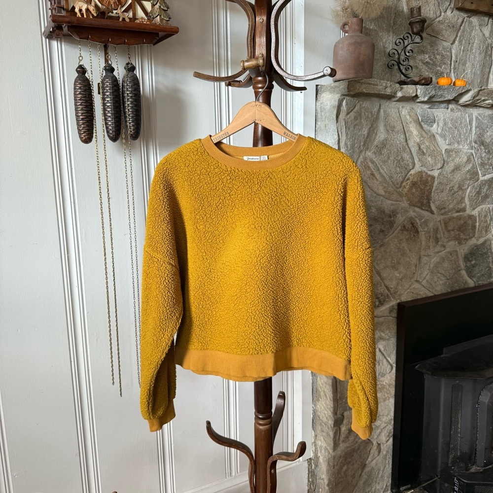Stradivarius Mustard Fleece Sweatshirt